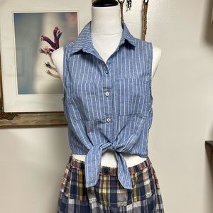 Adorable denim crop tie blouse